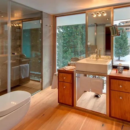 Отель Self Check-in *